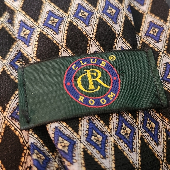 Club Room Tie Diamond Pattern - Picture 3 of 4